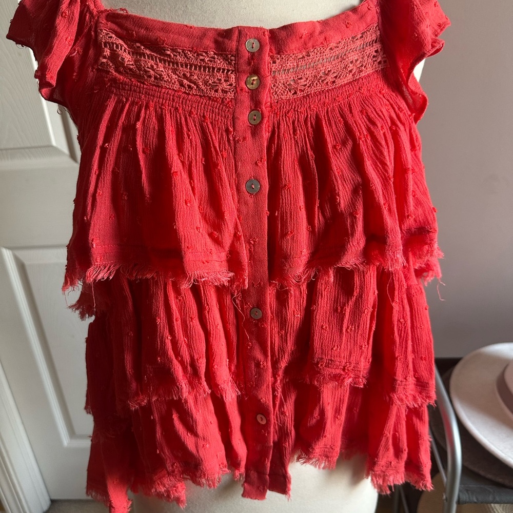 Promesa Coral Red Ruffled Button-Up Top
